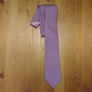 NWOT SALVATORE FERRAGAMO SILK TIE